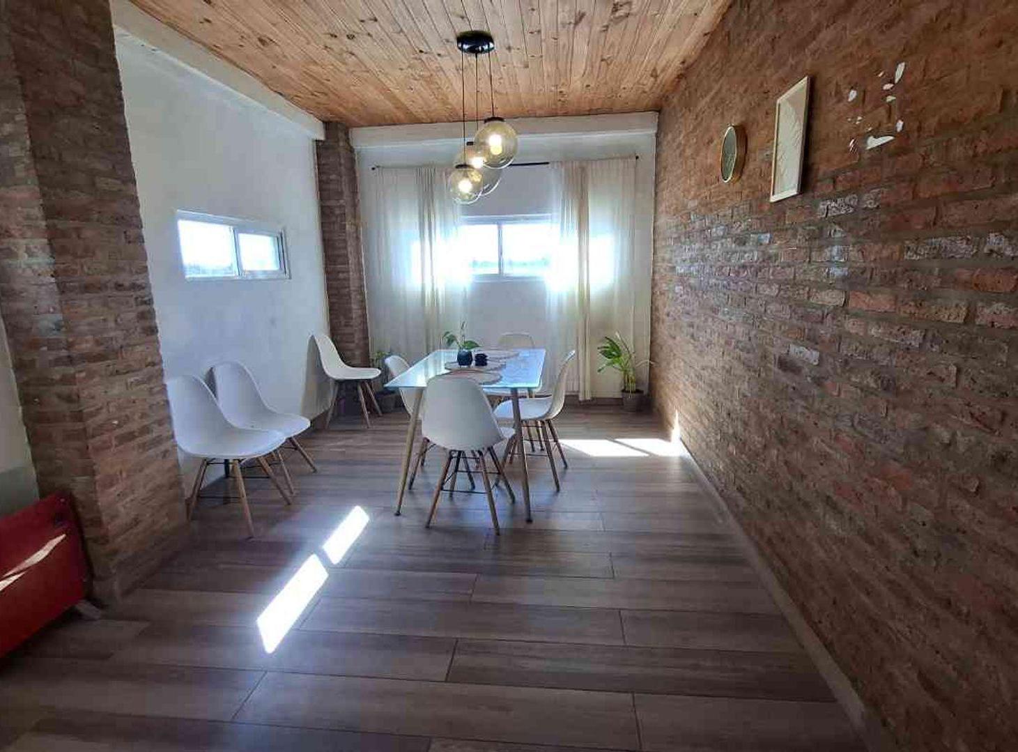 Foto de CASA 2 DORMITORIOS + GALERIA + PILETA, imagen 5