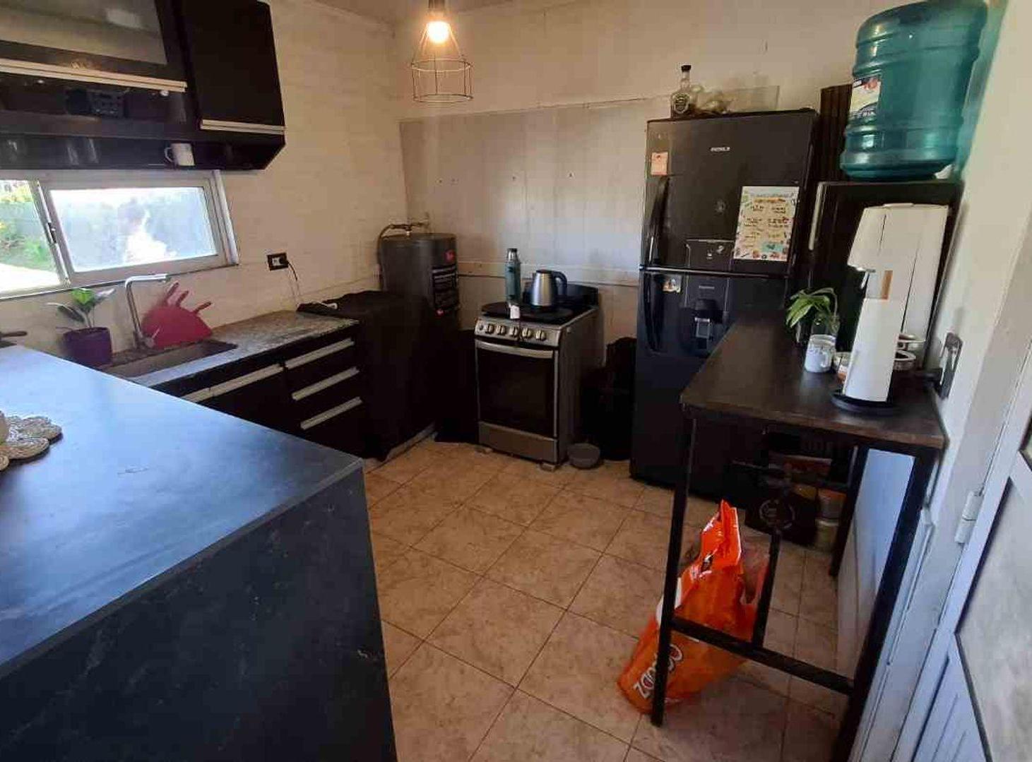 Foto de CASA 2 DORMITORIOS + GALERIA + PILETA, imagen 1