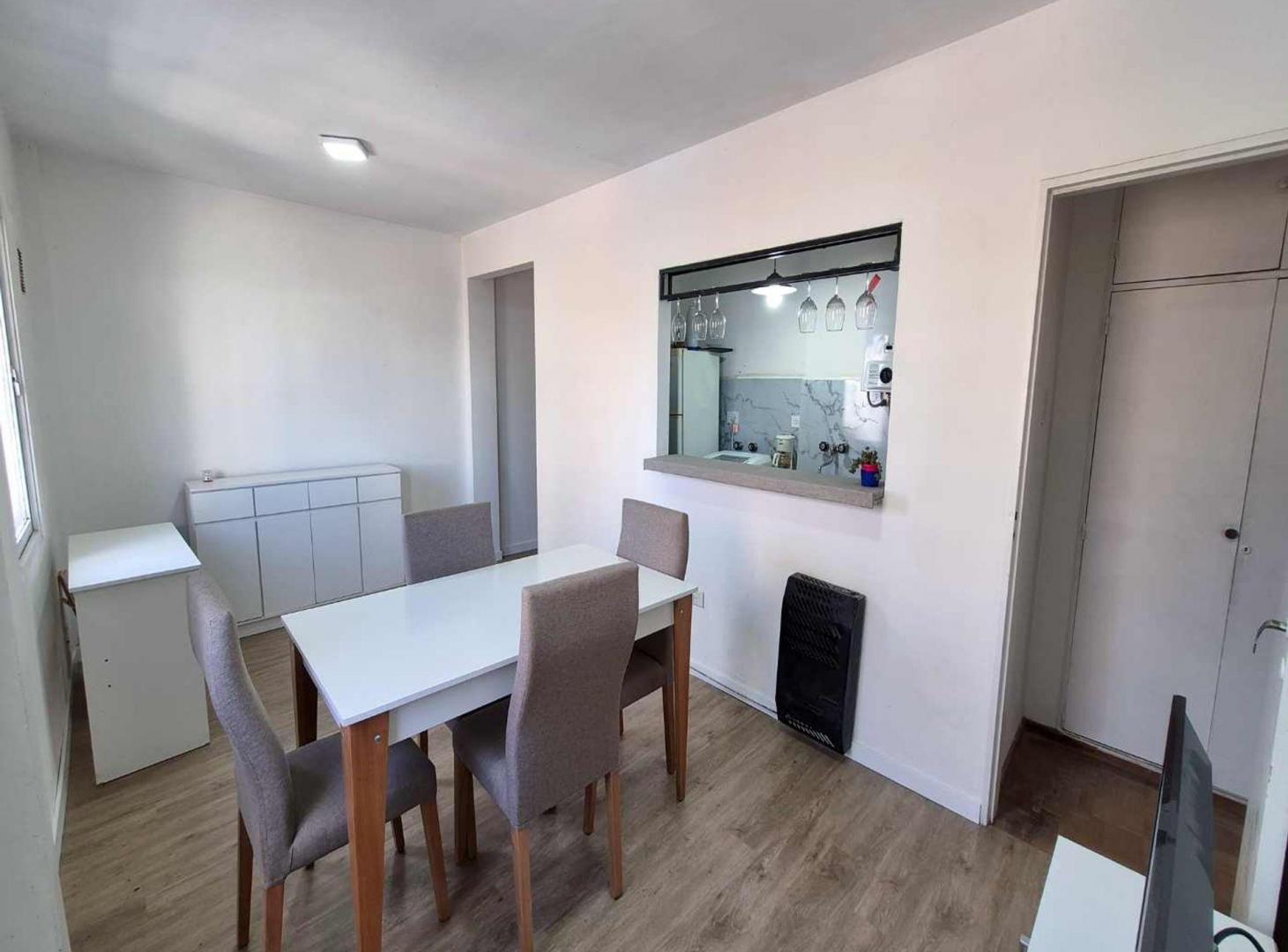 Foto de VENTA DEPARTAMENTO 1 DORMITORIO - CENTRO, imagen 1