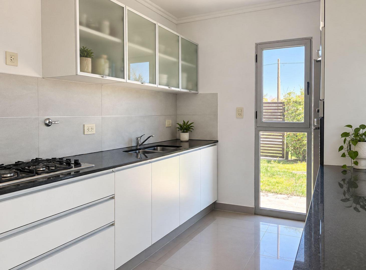 Foto de Alquiler temporario casa con pileta en Funes, imagen 4