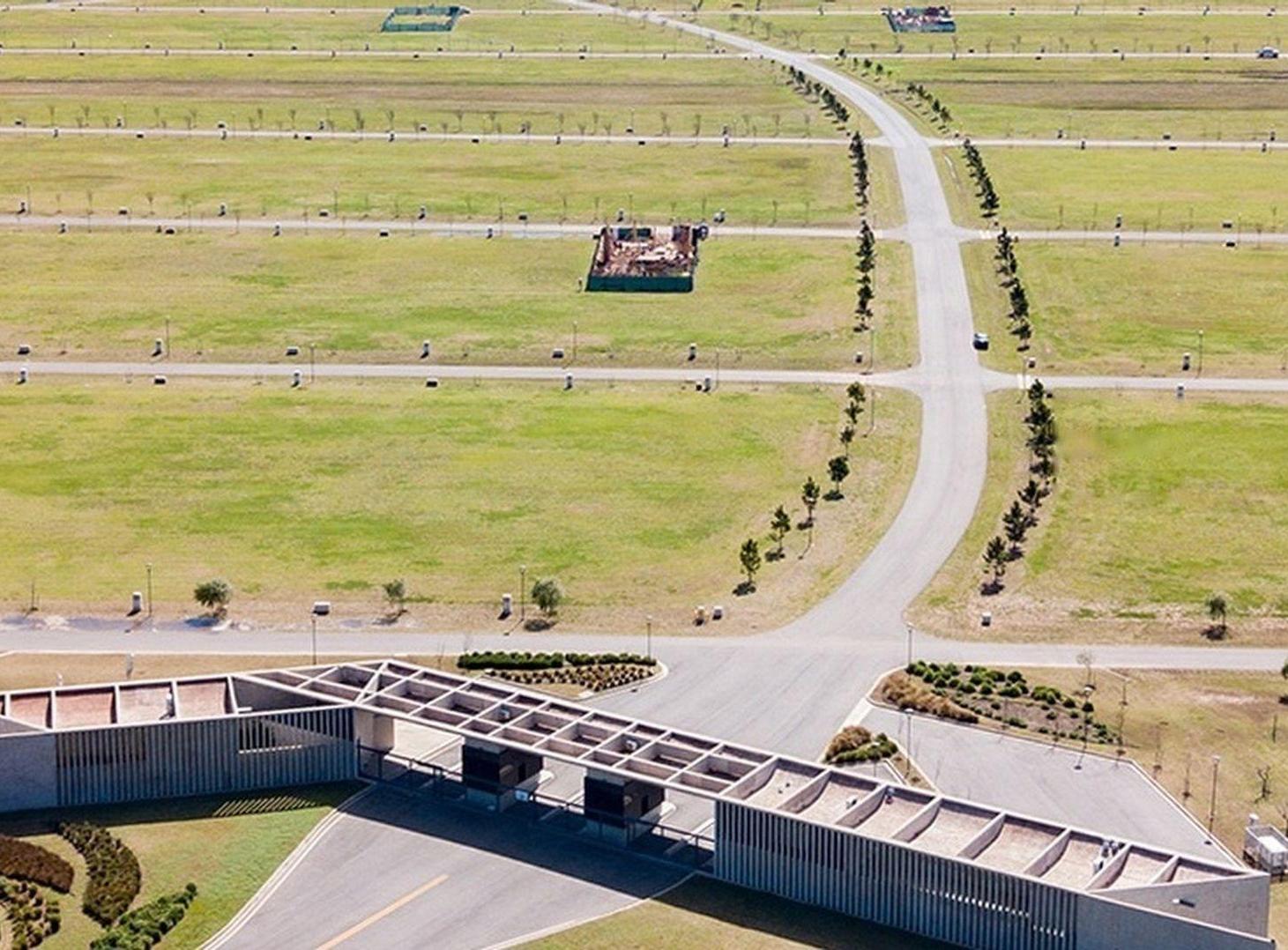 Foto de VENTA LOTE 1020 VIDA LAGOON CERCA INGRESO-PERMUTA, imagen 2