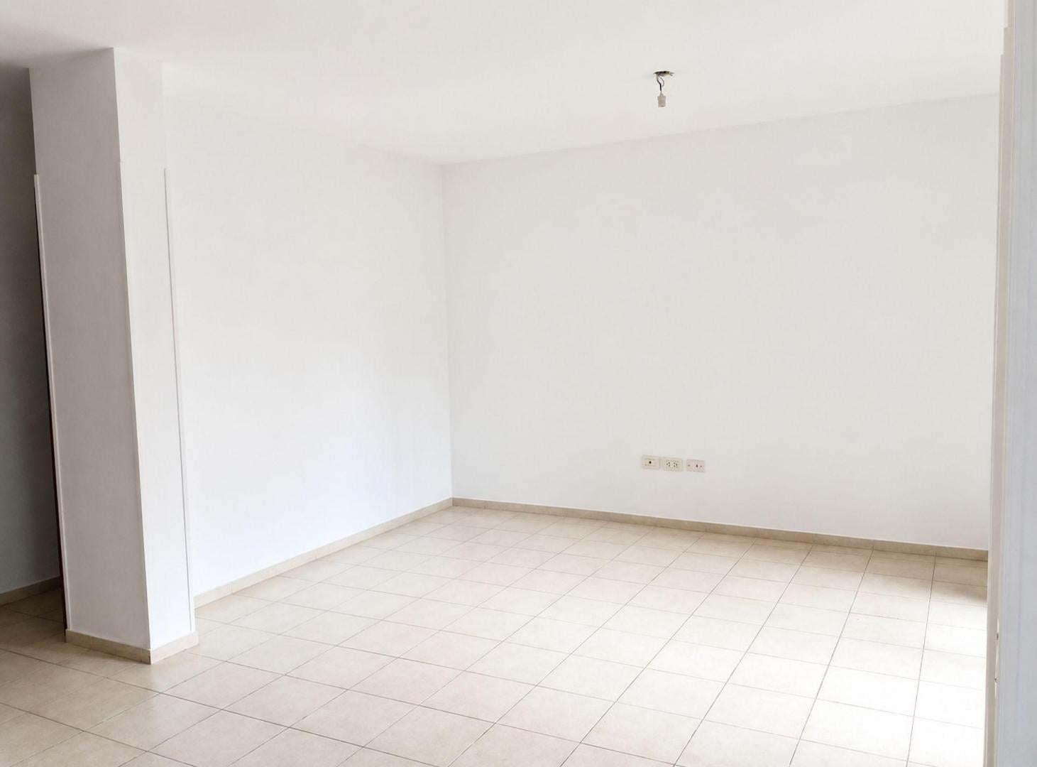 Foto de VENTA DEPARTAMENTO 1 DORMITORIO CON BALCÓN CENTRO, imagen 3