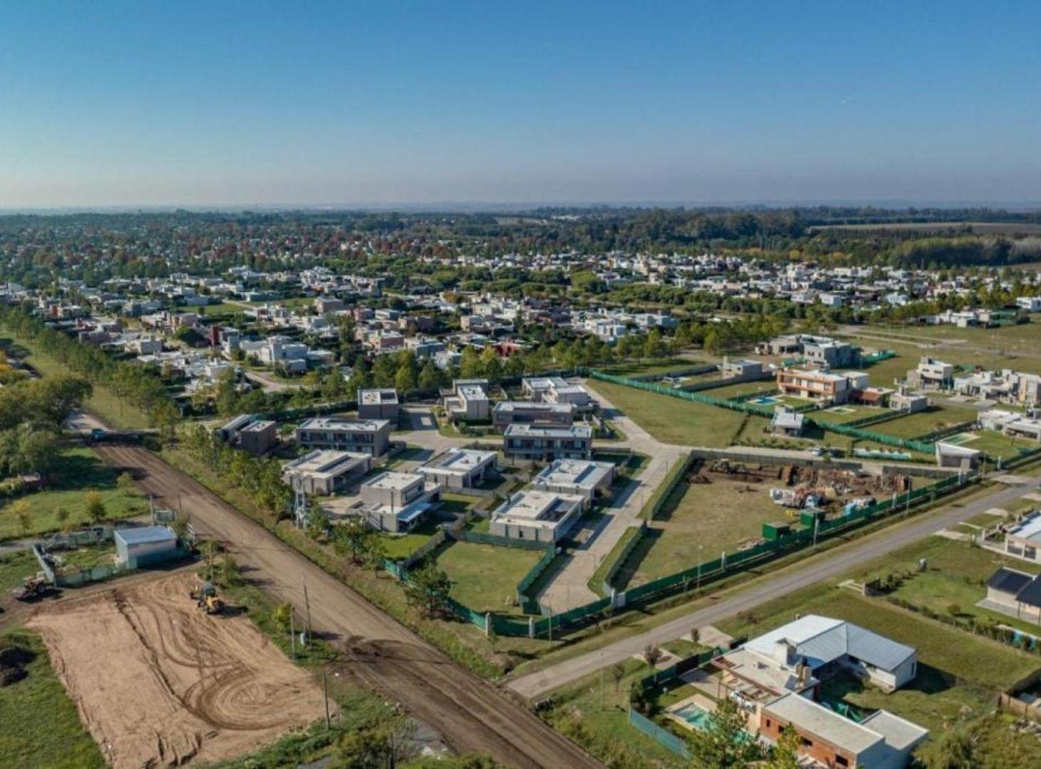 Foto de VENTA TERRENO DE ESQUINA COMERCIAL DON MATEO, imagen 5