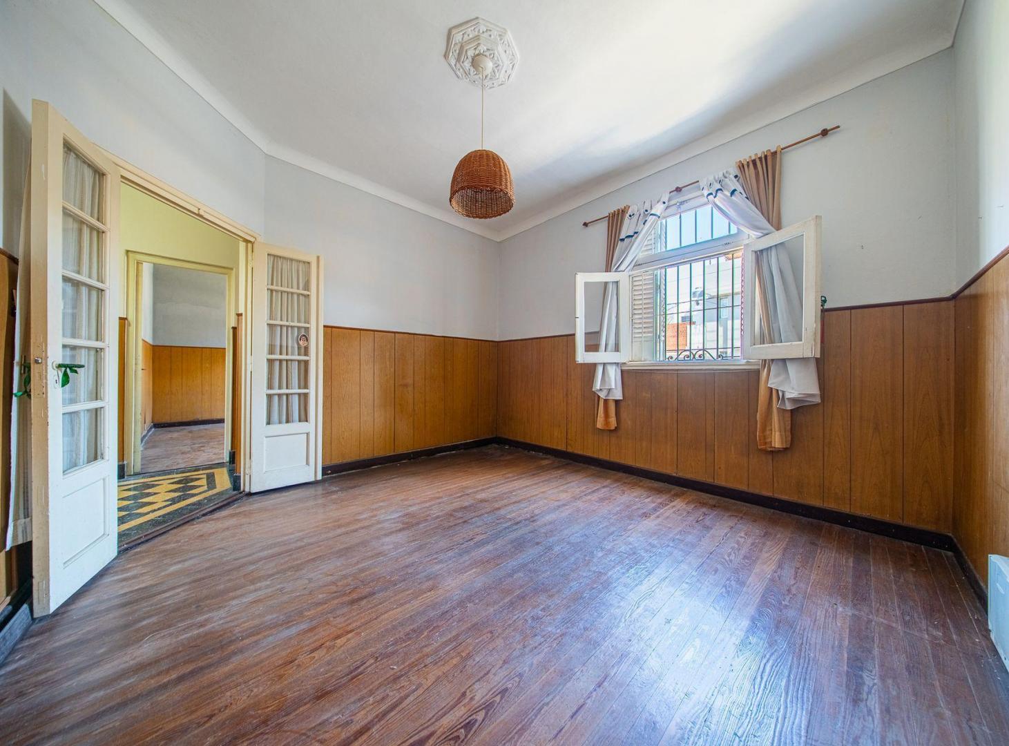 Foto de VENTA CASA 2 DORMITORIOS B ECHESORTU A RECILAR., imagen 4