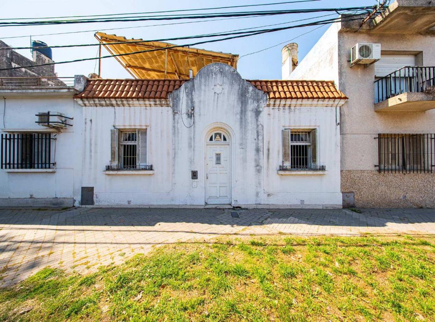 Foto de VENTA CASA 2 DORMITORIOS B ECHESORTU A RECILAR., imagen 5