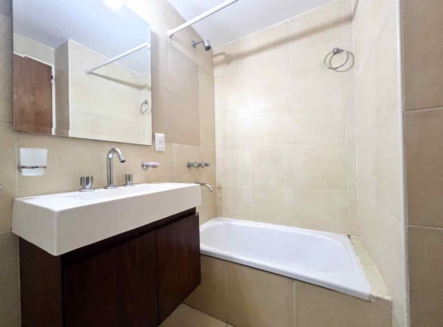 Foto de DEPARTAMENTO EN VENTA 1 DORMITORIO CENTRO RIO, imagen 3