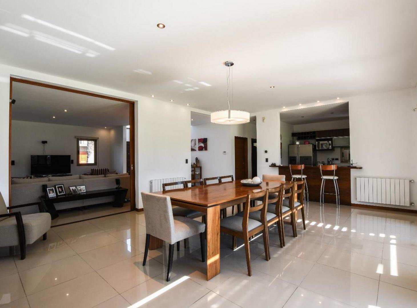 Foto de VENTA CASA EN FUNES HILLS SAN MARINO, imagen 1
