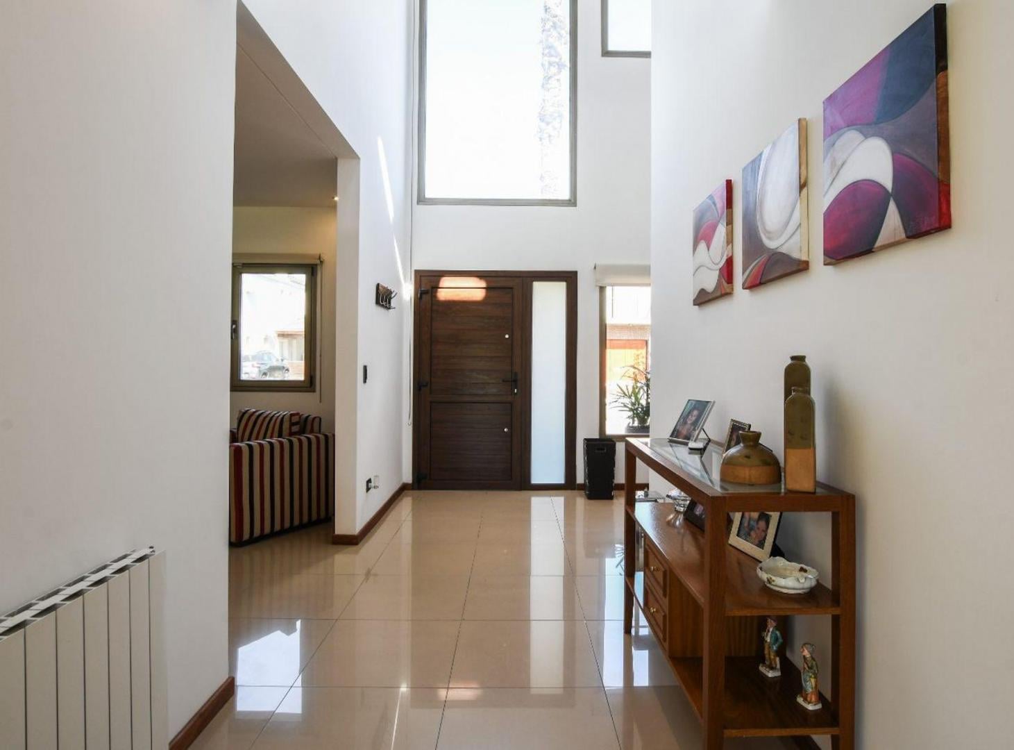 Foto de VENTA CASA EN FUNES HILLS SAN MARINO, imagen 3