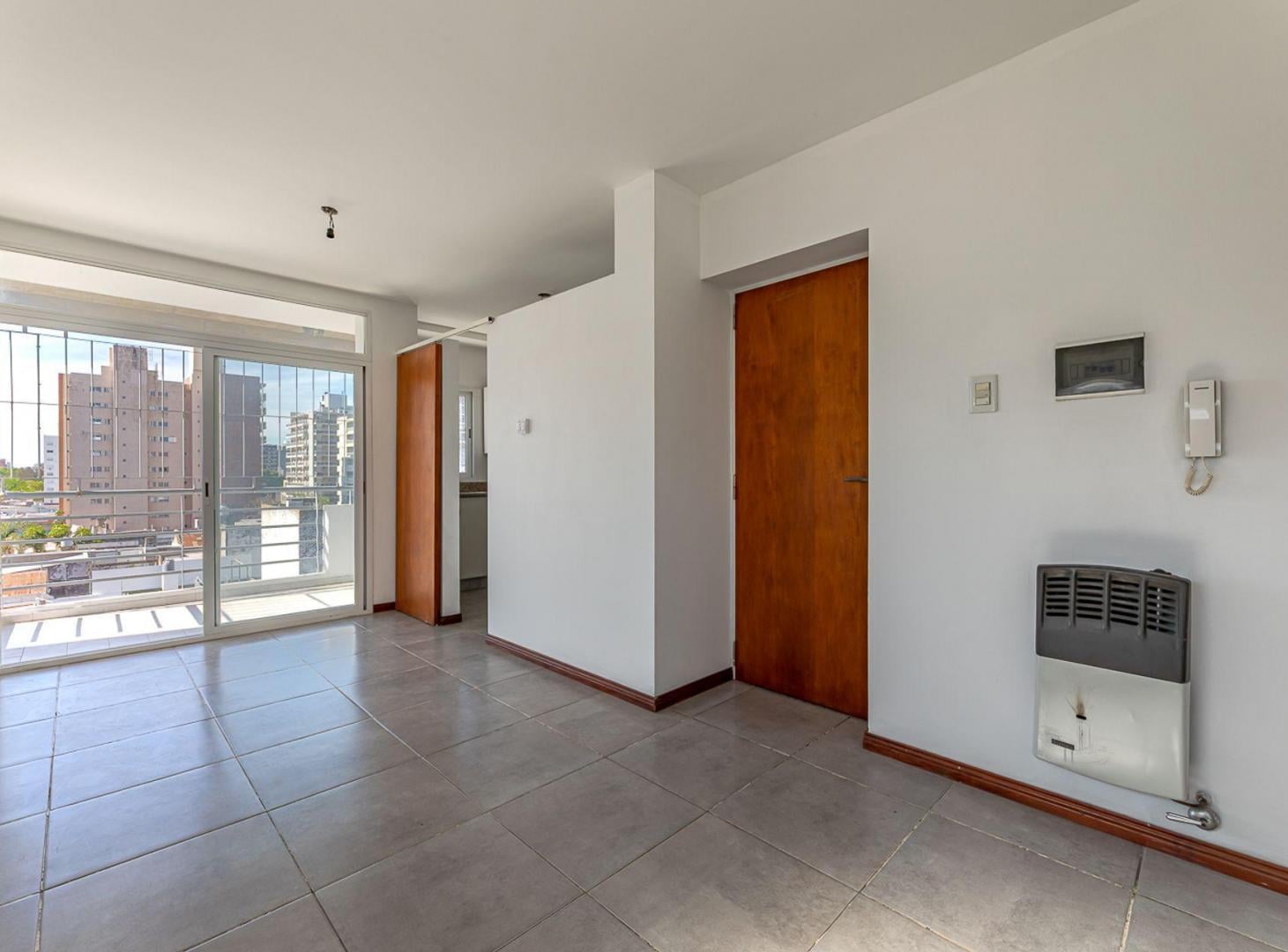 Foto de VENTA DEPARTAMENTO 1 DORMITORIO ECHESORTU, imagen 3