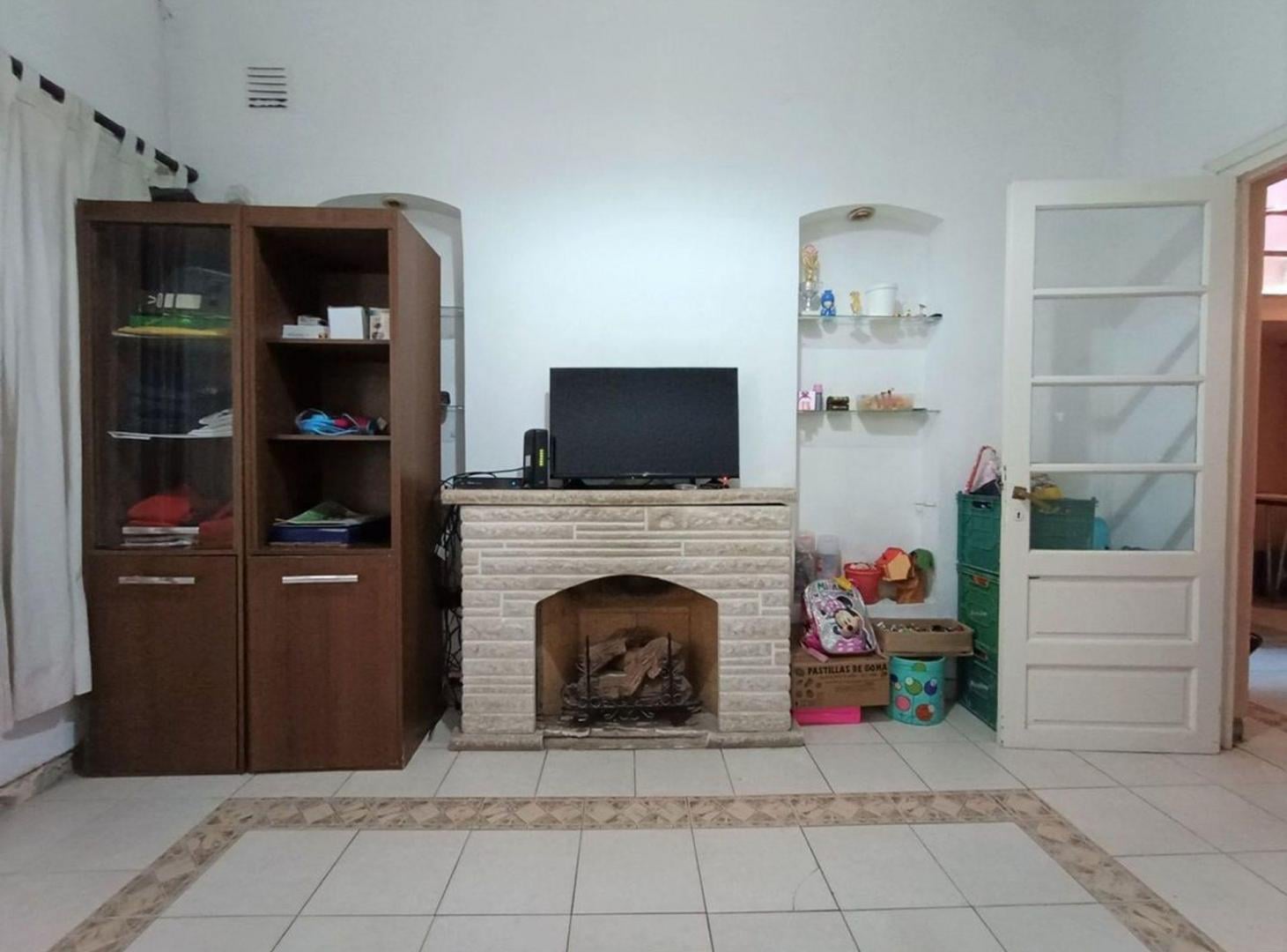 Foto de CASA 2 DORMI C/QUINCHO BALCON Y TERRAZA EN VENTA, imagen 2