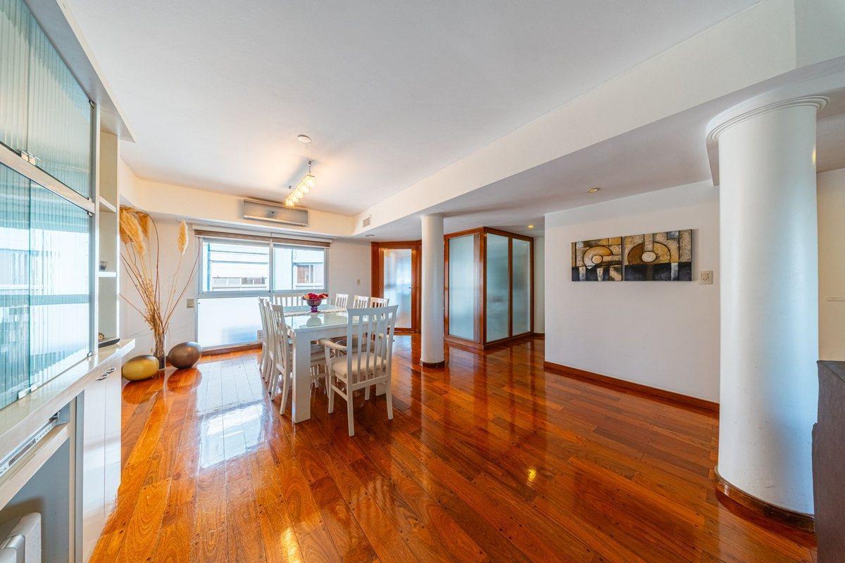Foto de VENTA DEPARTAMENTO DE 4 DORMITORIOS SOBRE OROÑO, imagen 4