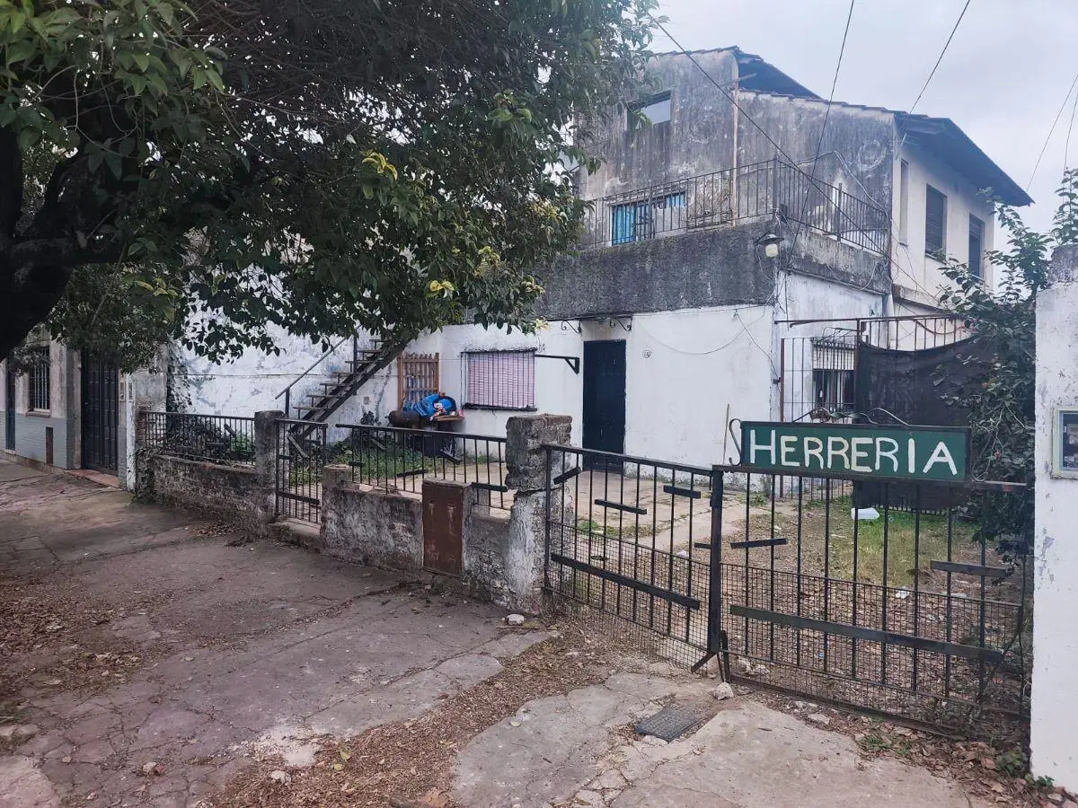 2 propiedades en venta con patio y garaje 1