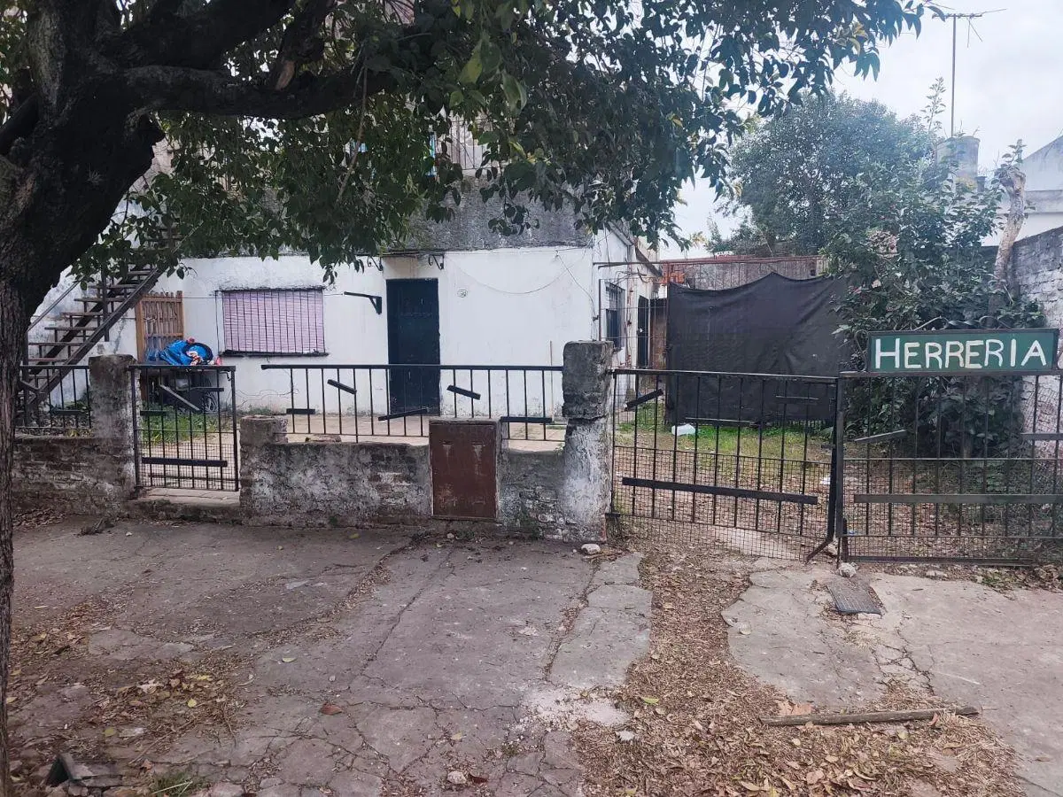 2 propiedades en venta con patio y garaje 5