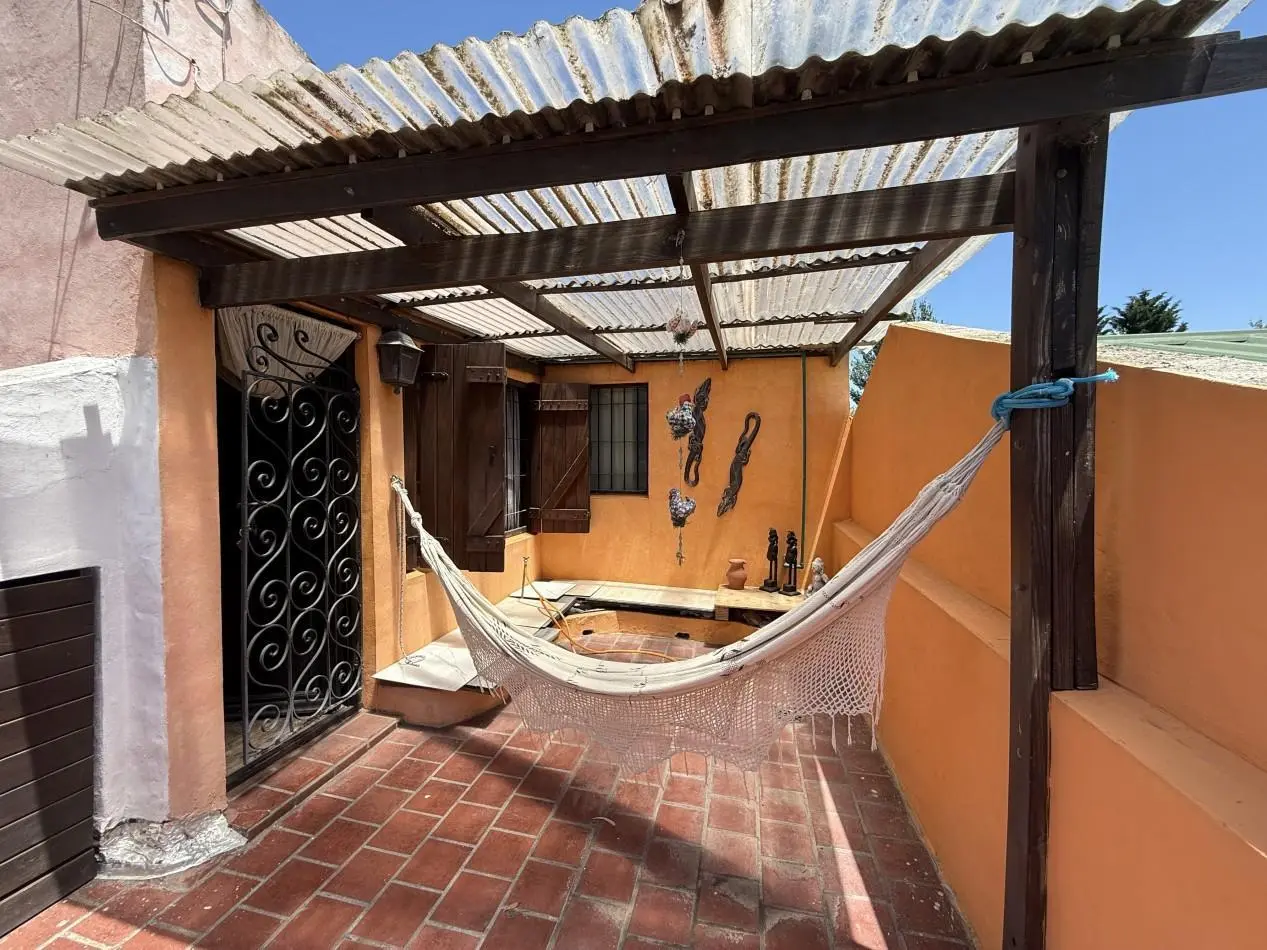 HERMOSO CHALET EN VENTA EN BARRIO LA FLORIDA 1