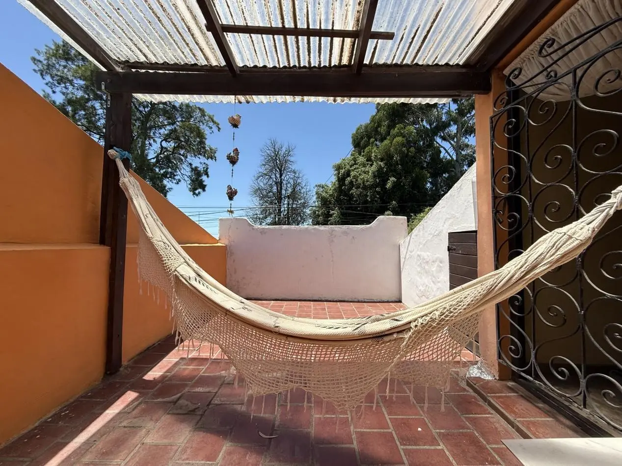 HERMOSO CHALET EN VENTA EN BARRIO LA FLORIDA 2