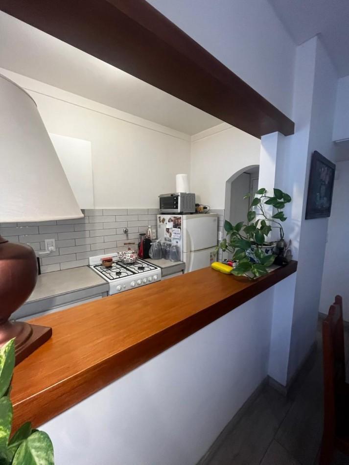 Foto de DEPARTAMENTO 2 AMBIENTES A LA CALLE TOTALMENTE RECICLADO - MICROCENTRO, imagen 3
