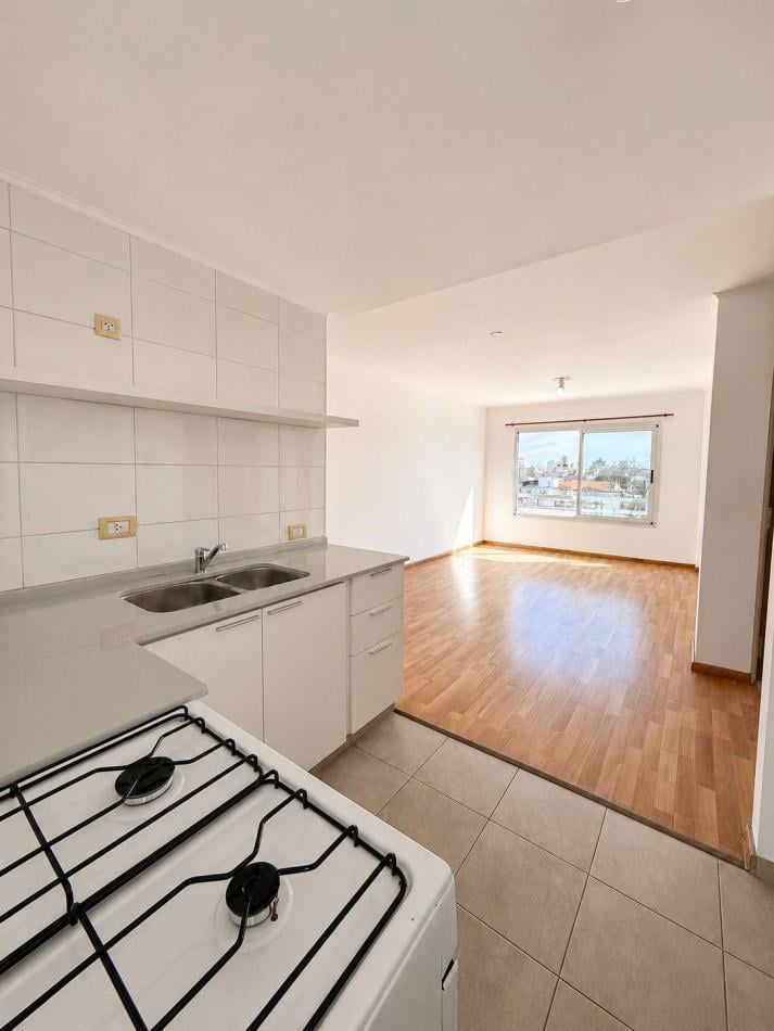 Foto de HERMOSO DEPARTAMENTO 2 AMBIENTES CONTRAFRENTE, imagen 4