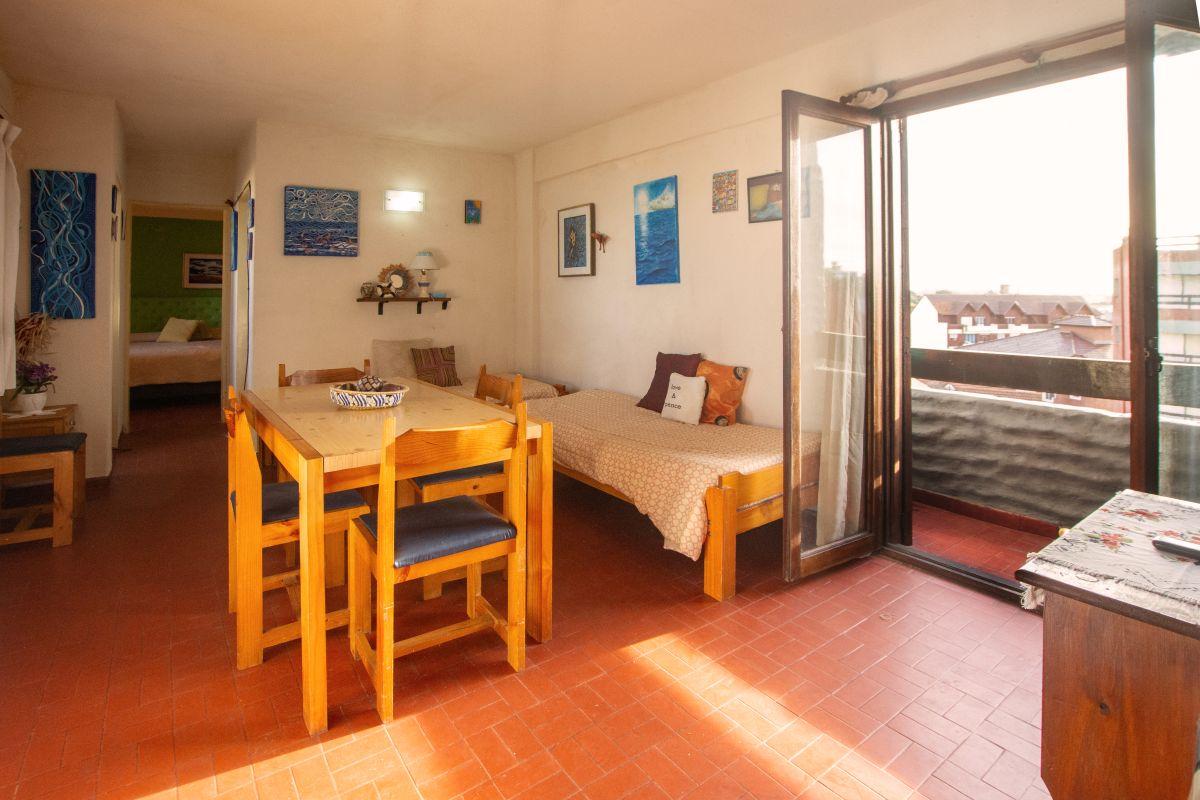 Foto de Departamento de 2 ambientes en venta - Apto Credito Hipotecario - Villa, imagen 1