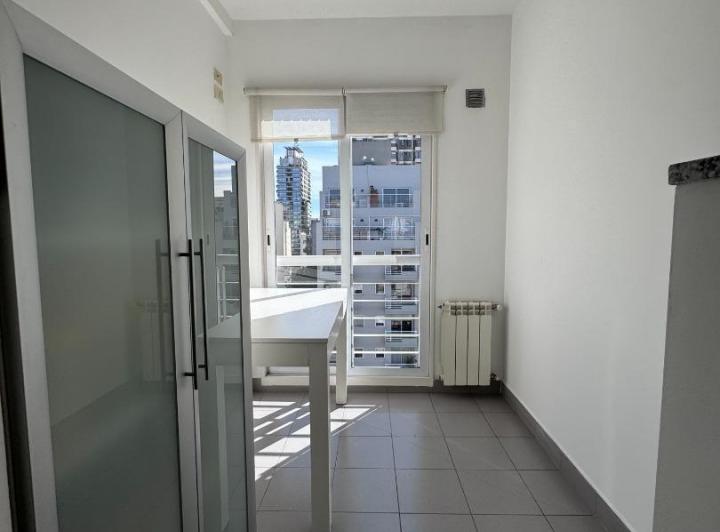 Foto de 3 AMBIENTES EN DUPLEX CON TERRAZA, COCHERA Y BAULERA., imagen 4