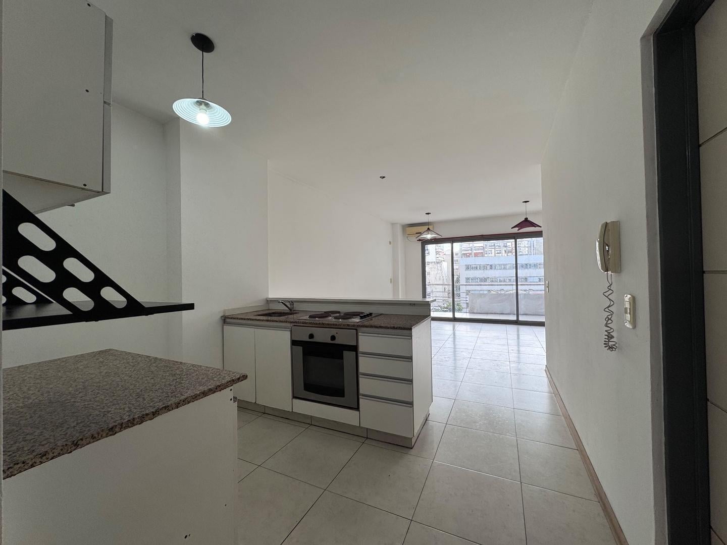 Foto de 2 AMBIENTES CON AMPLIO BALCÓN., imagen 5