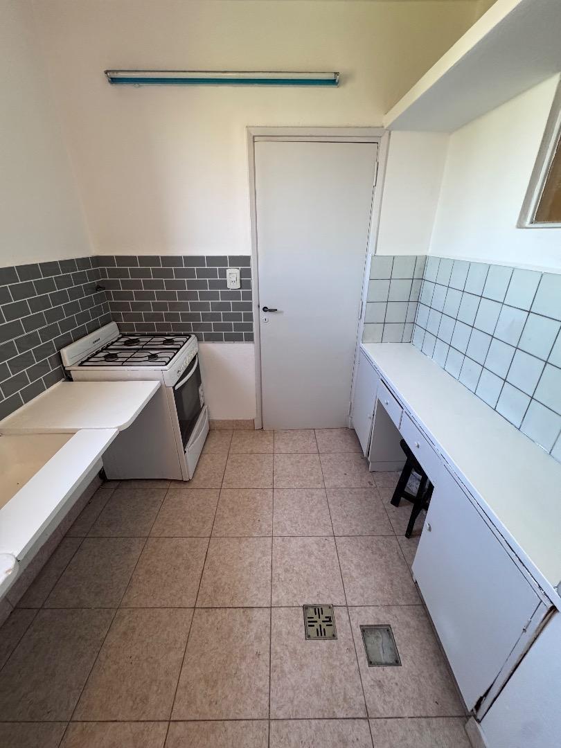 Foto de 4 AMBIENTES CON COCINA SEPARADA., imagen 5