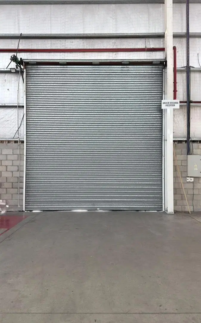 Nave Industrial en Carapachay 4