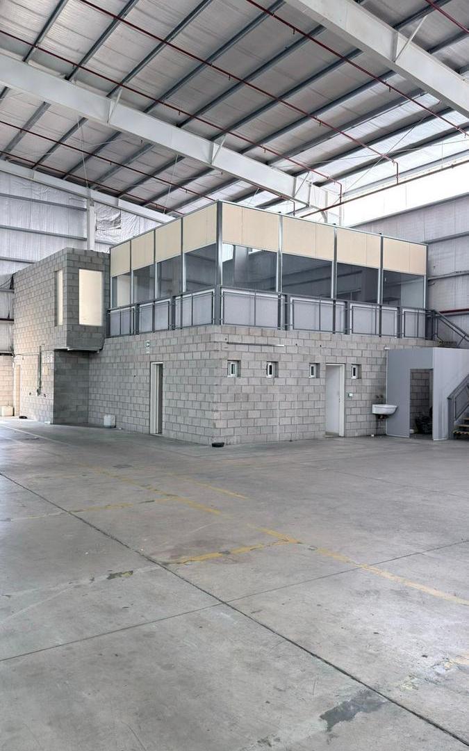 Nave Industrial en Carapachay