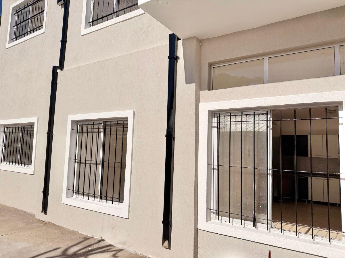 Cómodo departamento ideal primera vivienda o uso comercial