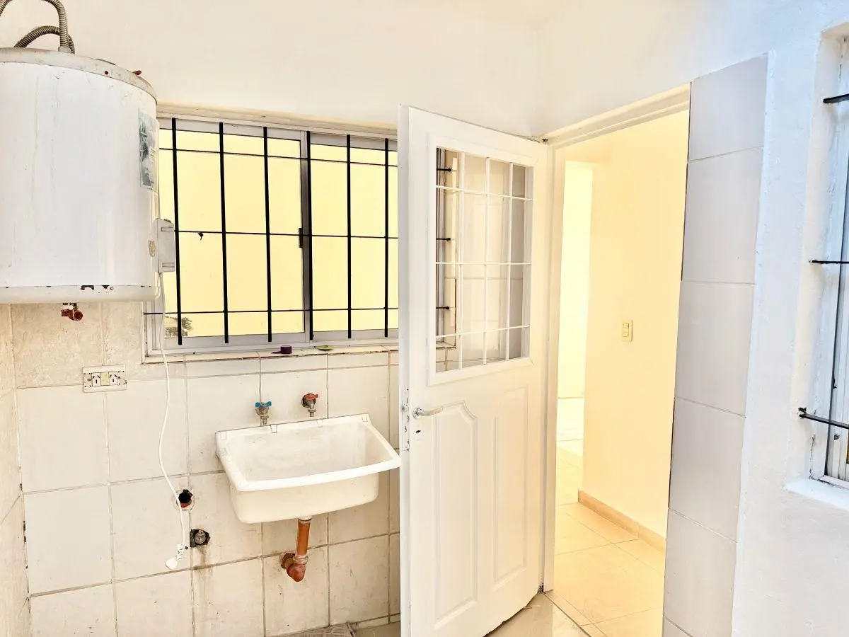 Cómodo departamento ideal primera vivienda o uso comercial 5