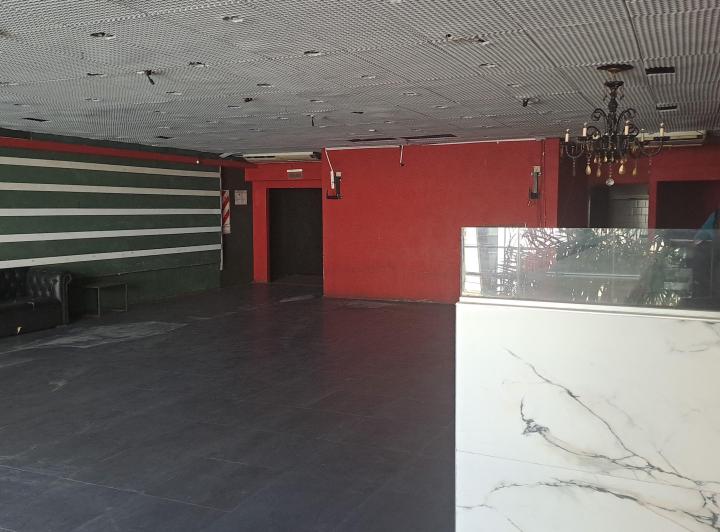 Excelente Local sobre Avenida!!! 3