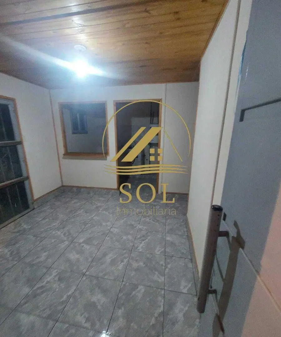 Casa de 50 m² con 2 dormitorios en alquiler en Rodeo del Medio 5