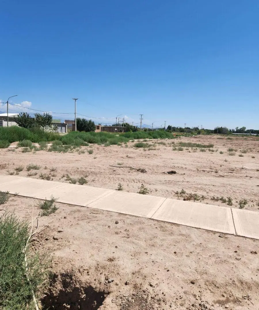 Terreno de 220 m² en venta en Buena Nueva 4