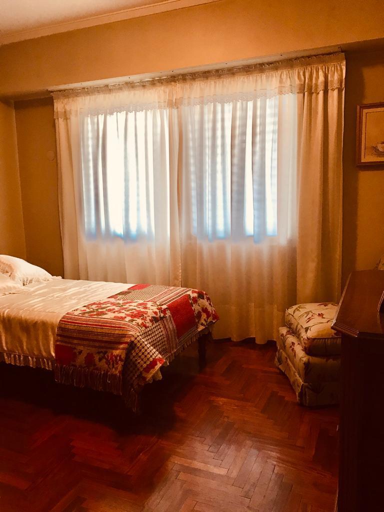 Foto de CHALET CON EXCELENTE UBICACIÓN EN ADROGUE, imagen 3
