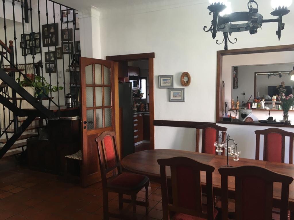 Foto de HERMOSA CASA EN JOSE MARMOL, imagen 2
