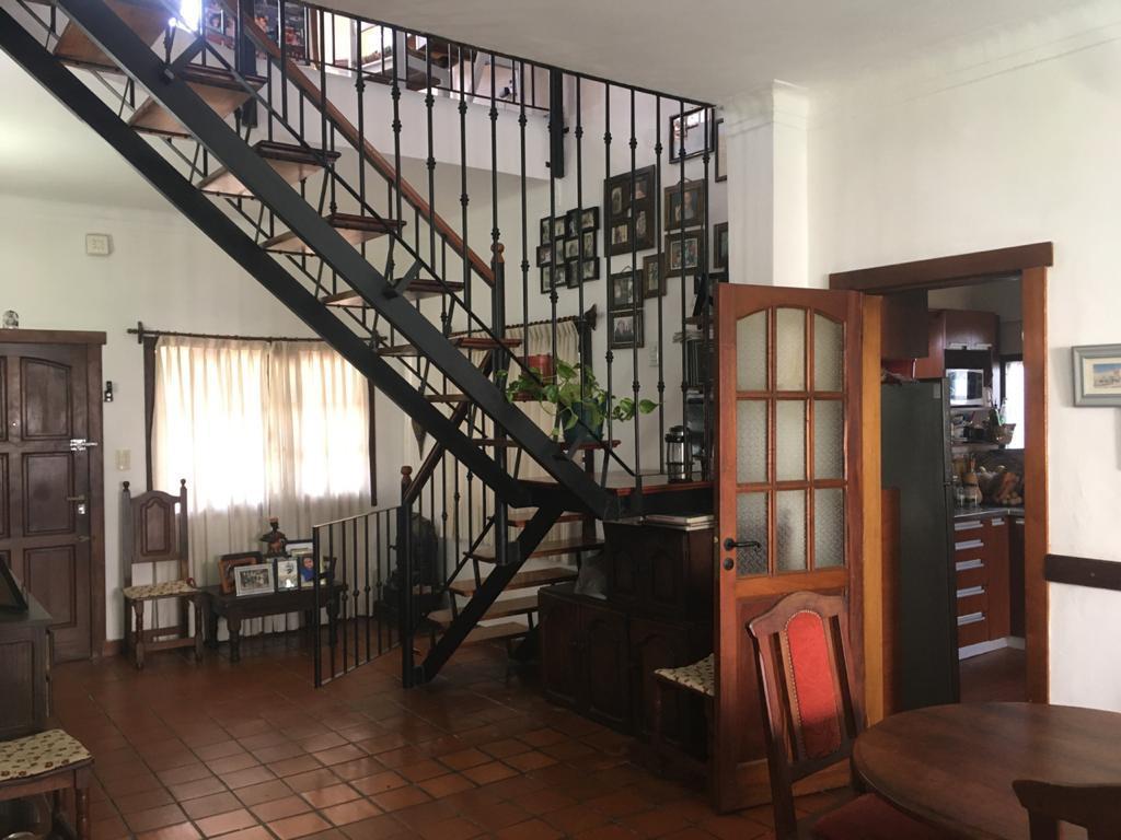 Foto de HERMOSA CASA EN JOSE MARMOL, imagen 3