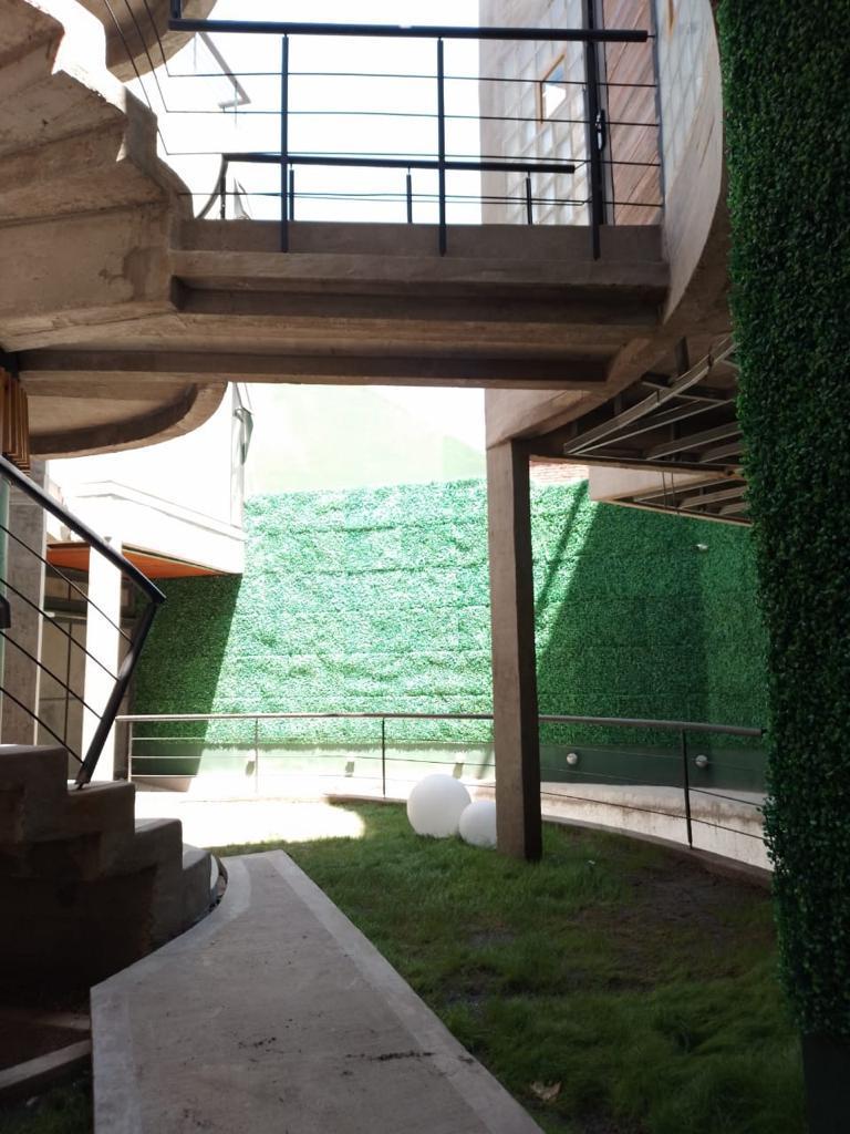 Foto de EXCELENTE LOCAL A LA VENTA EN EDIFICIO PLAZA AZOPARDO - ADROGUE, imagen 3