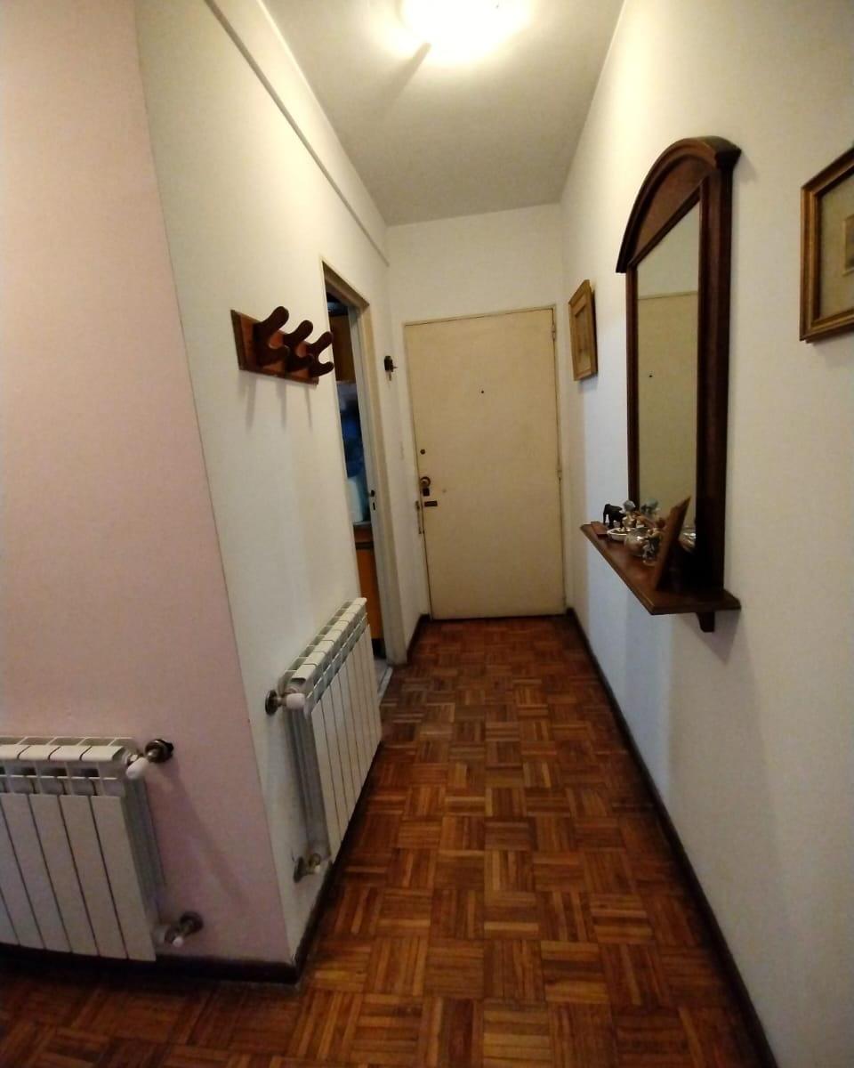 Foto de RETASADO!!! DEPARTAMENTO EN VENTA EN LAS LOMITAS, imagen 2