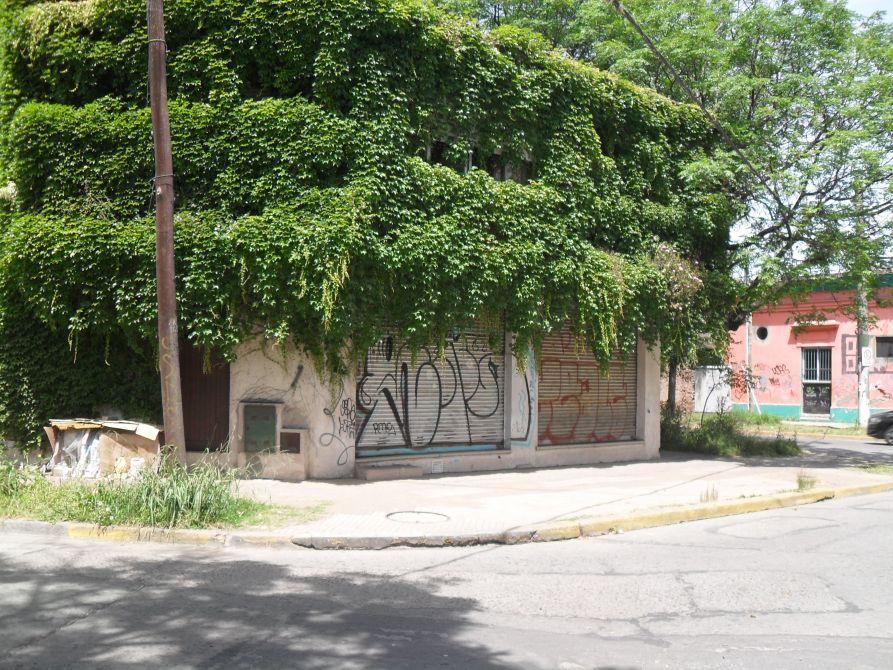 ESQUINA EN VENTA DIAG. TOLL Y PLAZA BYNNON.