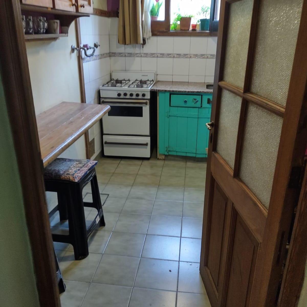 Foto de EXCELENTE CASA A LA VENTA EN BANFIELD CALLE BELGRANO 997, imagen 3