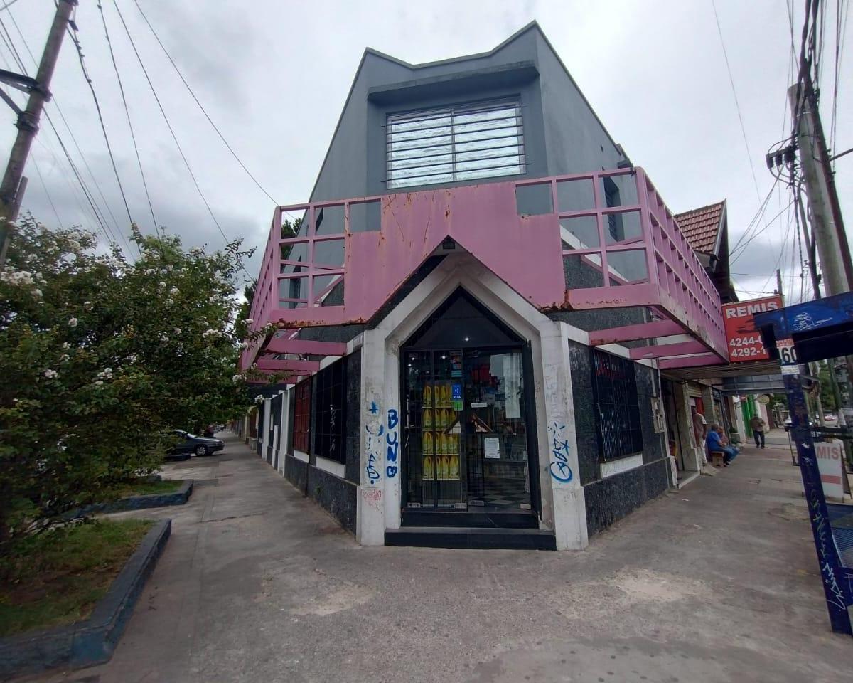 EXCELENTE LOCAL COMERCIAL EN VENTA EN TEMPERLEY