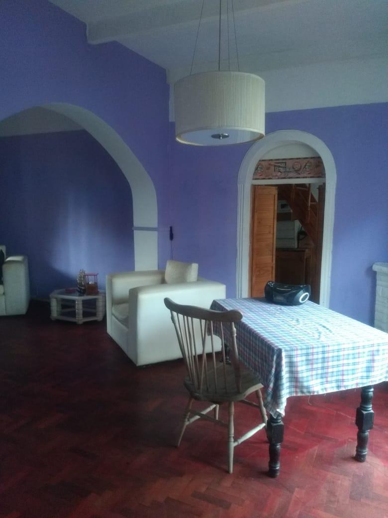 CASA A LA VENTA EN CALLE RAMIREZ AL 1300 ADROGUE