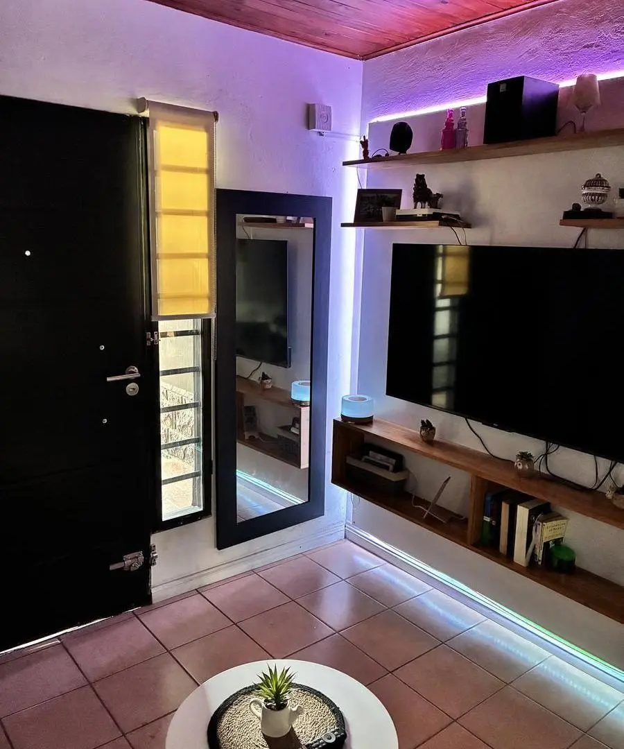 HERMOSA CASA A LA VENTA EN JOSE MARMOL 3