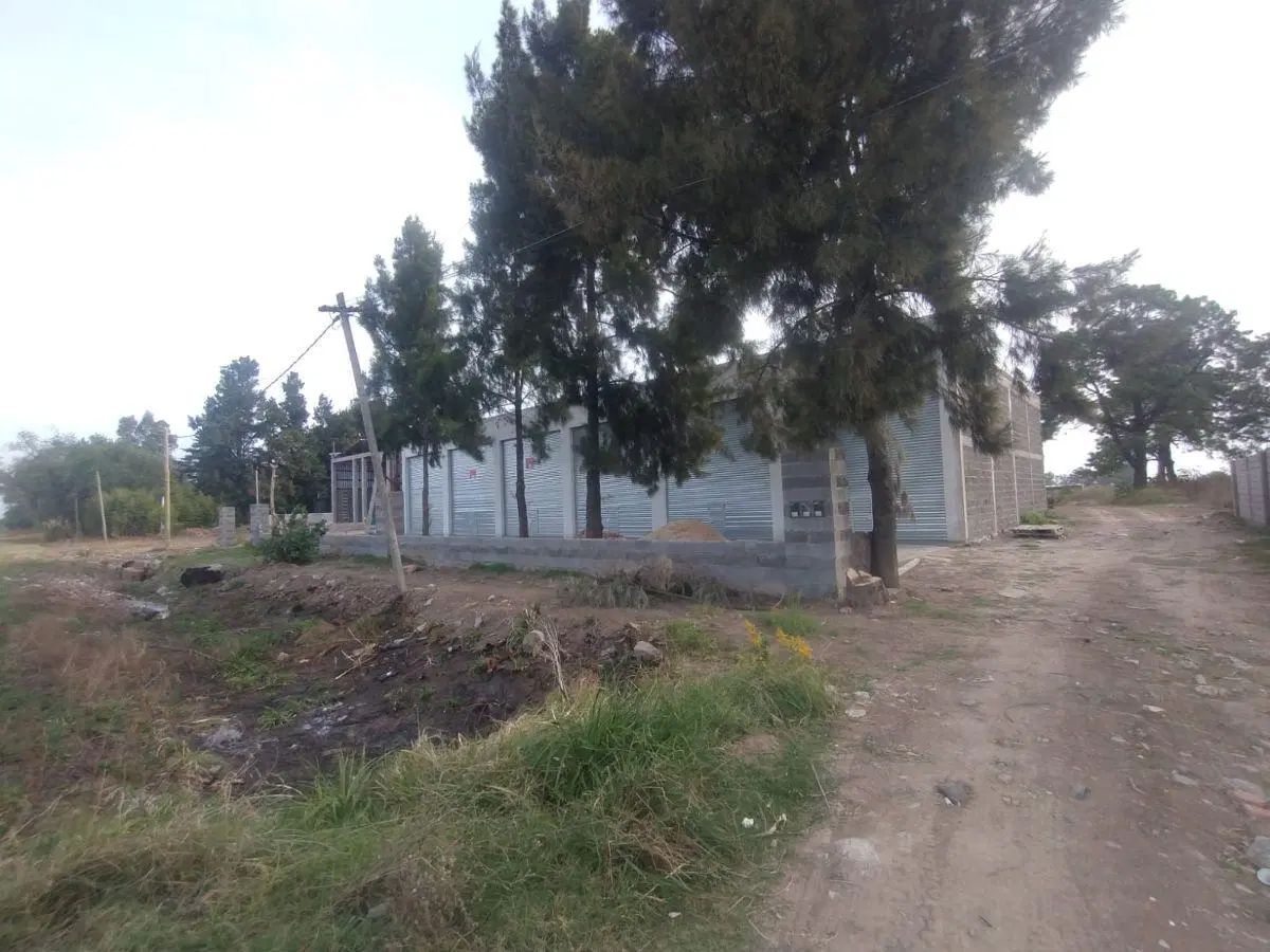 LOCALES EN ALQUILER SOBRE RUTA 16 2