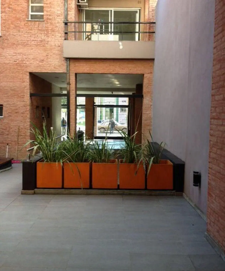 DEPARTAMENTO 2 AMBIENTES A METROS DE PLAZA BROWN ADROGUE 4