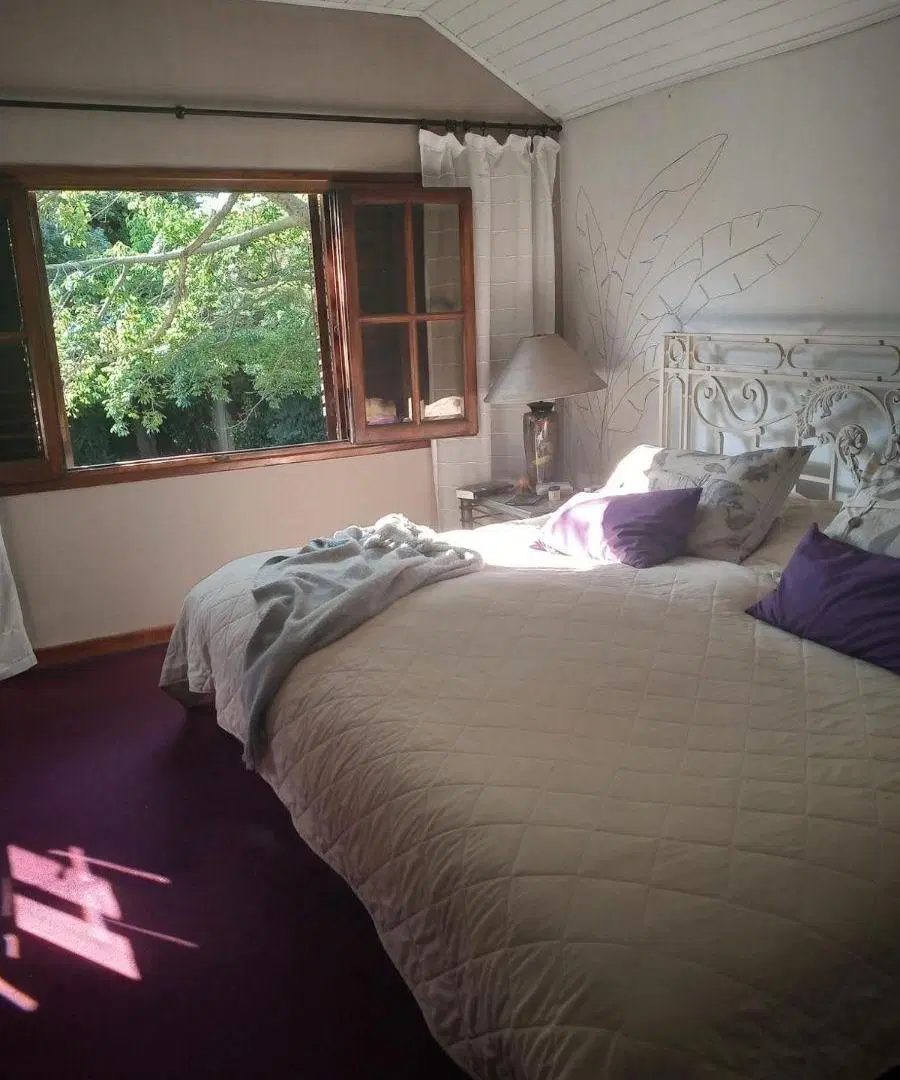 EXCELENTE CASA CON GRAN LOTE A LA VENTA EN ADROGUE 4