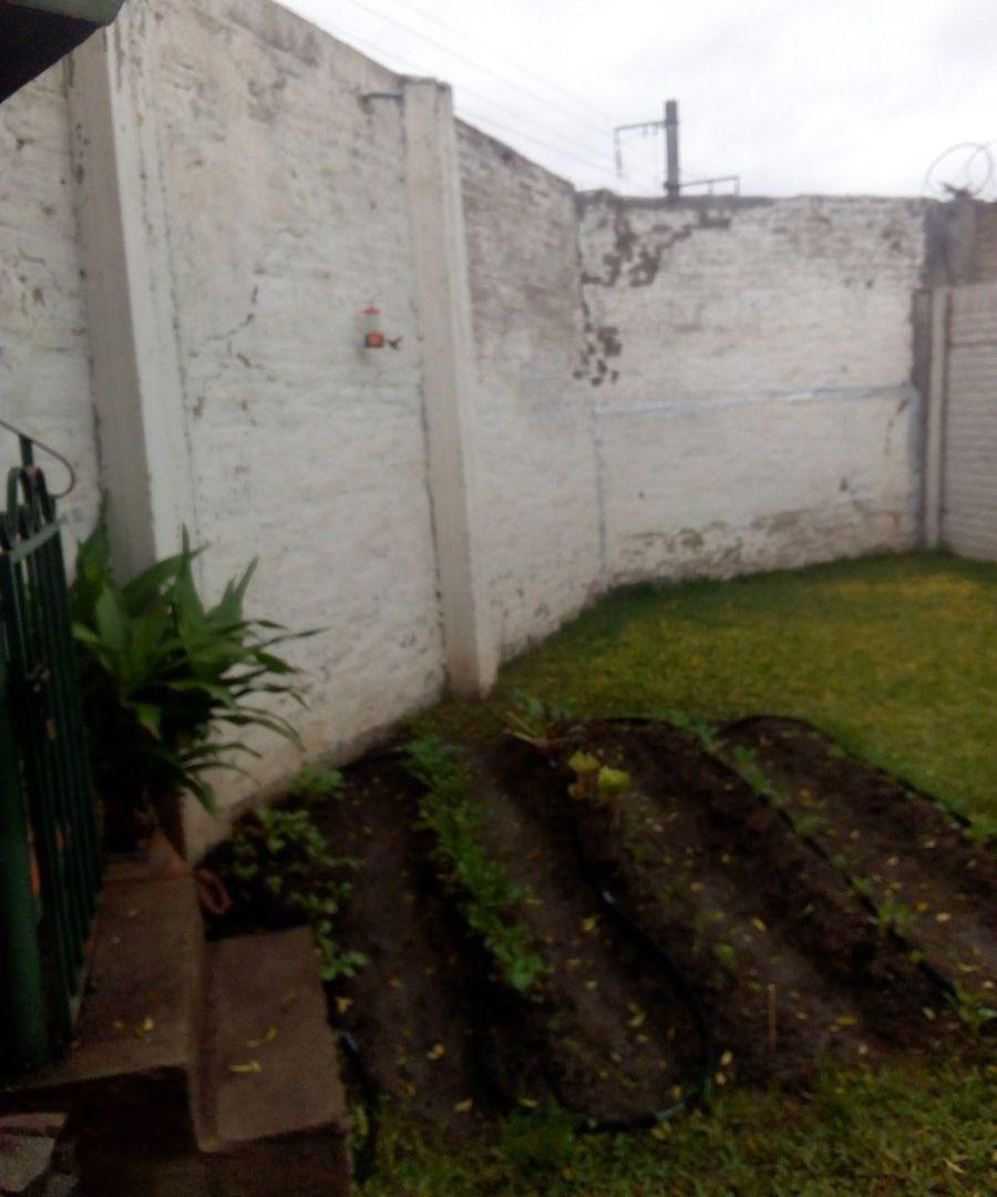 Foto de PH DE 3 DORMITORIOS CON JARDIN EN VENTA EN ADROGUE - BOUCHARD 582, imagen 2