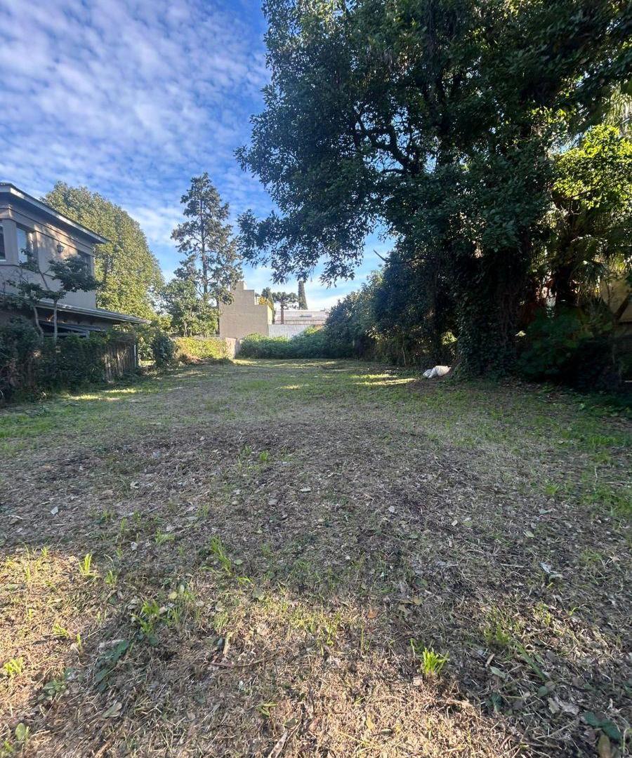 Foto de LOTE EN VENTA SOBRE CALLE FERRARI ENTRE INT. GONZALEZ Y J. SANCHEZ, imagen 5