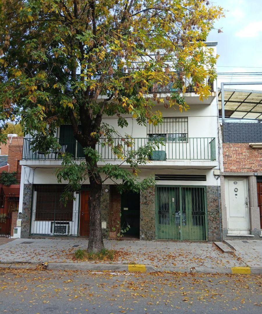 Excelente 3 amb con 3 patios, parrilla, toilete, lavadero, luminoso
