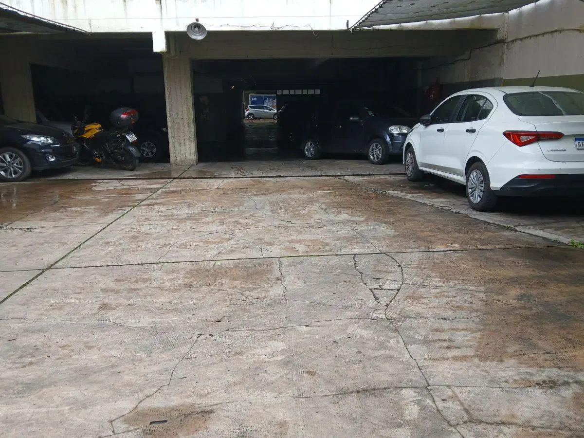 Excelente Depósito con 253 m2 construidos en alquiler en Villa Urquiza 5