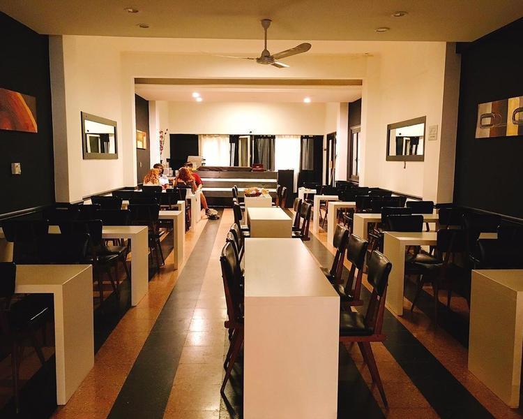 Venta | Hotel | 42 Habitaciones | Zona Centro | 5
